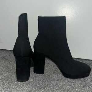 MIA ERIKA Womens Black Knit Boots size 9